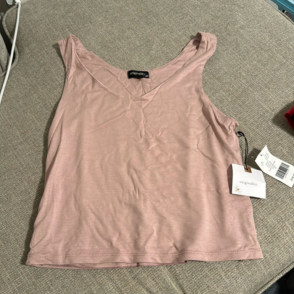 Dry Goods Tank
